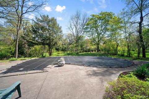 1322 Robinhood Dr, Elgin, IL 60120 photo 24