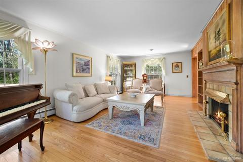 1322 Robinhood Dr, Elgin, IL 60120 photo 3