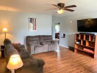 301 Oakland Ave, Morrison, IL 61270 photo 5