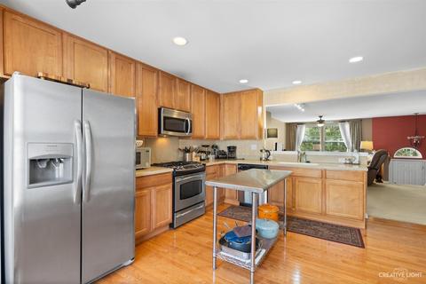 1005 Crane Pt, Elgin, IL 60124 photo 8