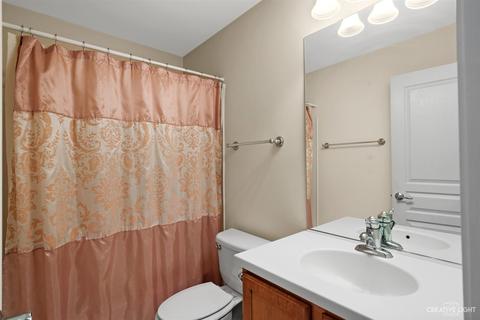 1005 Crane Pt, Elgin, IL 60124 photo 6