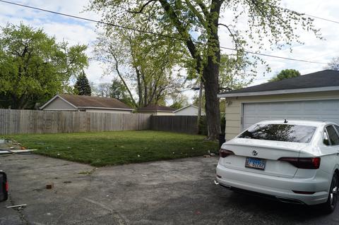 241 E La Porte Dr, Addison, IL 60101 photo 10