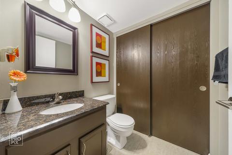 1445 Beaumont Cir, Bartlett, IL 60103 photo 9