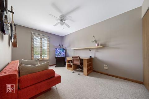 1445 Beaumont Cir, Bartlett, IL 60103 photo 13