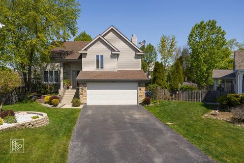 1445 Beaumont Cir, Bartlett, IL 60103 photo 1