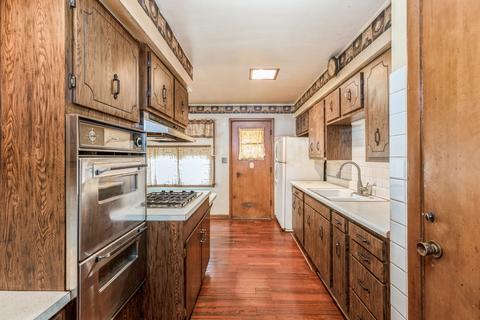 1642 E 92nd St, Chicago, IL 60617 photo 9