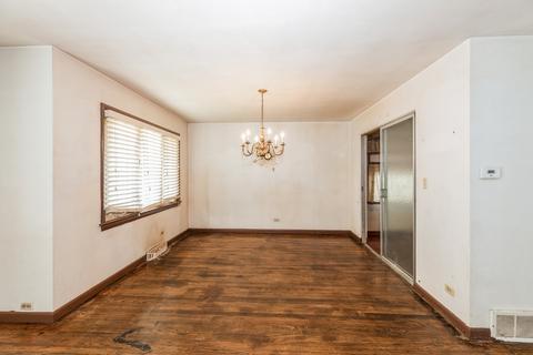 1642 E 92nd St, Chicago, IL 60617 photo 10