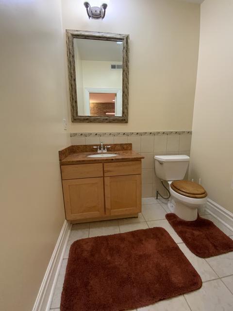 521 E 49th St #3, Chicago, IL 60615 photo 8