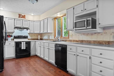 1604 Baumgart Dr, Normal, IL 61761 photo 8