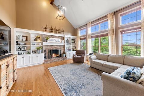13105 Skyline Dr, Plainfield, IL 60585 photo 8