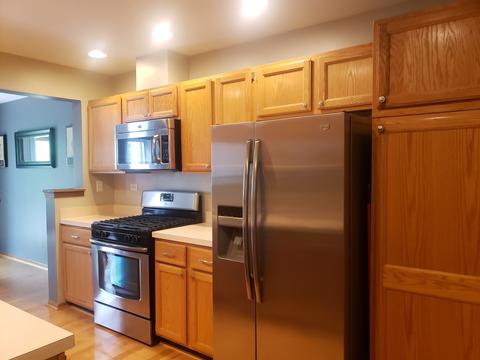 268 Wildspring Ct, Itasca, IL 60143 photo 4