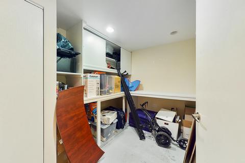 1950 Crescent Ln, Hoffman Estates, IL 60169 photo 29