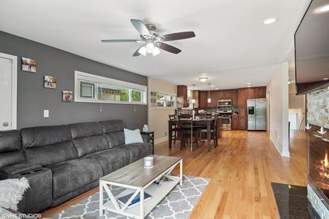 200 S Harvard Ave, Addison, IL 60101 photo 3