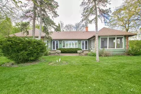 3203 N Bayview Ln, Mchenry, IL 60051 photo 3