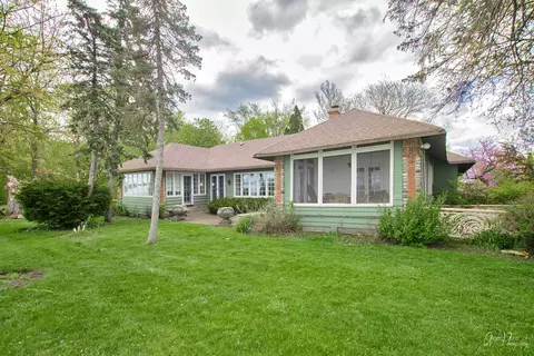 3203 N Bayview Ln, Mchenry, IL 60051 photo 4