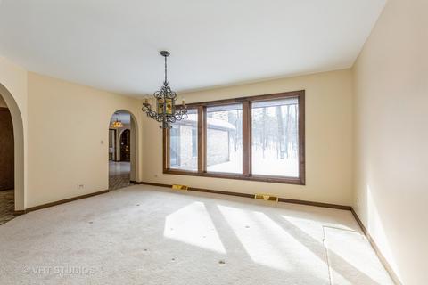 449 Jervey Ln, Bartlett, IL 60103 photo 6