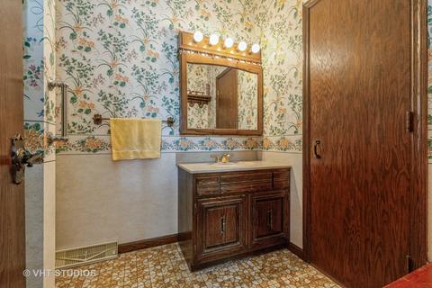449 Jervey Ln, Bartlett, IL 60103 photo 16
