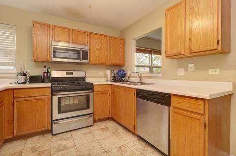 2306 Carpenter Ave, Plainfield, IL 60586 photo 5
