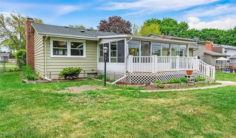 116 Lloyd St, Cary, IL 60013 photo 6