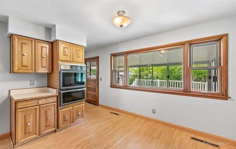 116 Lloyd St, Cary, IL 60013 photo 21