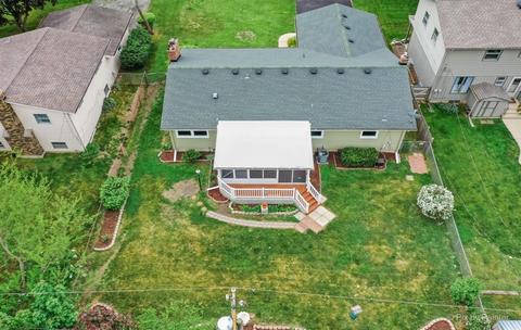 116 Lloyd St, Cary, IL 60013 photo 4