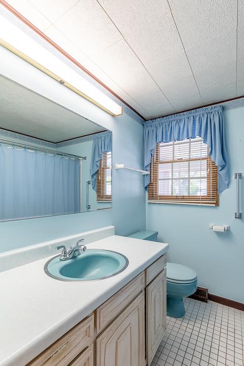 106 N Hale Ave, Bartlett, IL 60103 photo 17