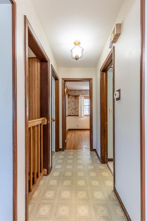 106 N Hale Ave, Bartlett, IL 60103 photo 18