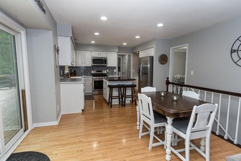 1002 Twisted Oak Ct, Algonquin, IL 60102 photo 7