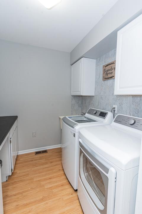 1002 Twisted Oak Ct, Algonquin, IL 60102 photo 13