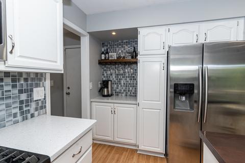 1002 Twisted Oak Ct, Algonquin, IL 60102 photo 10