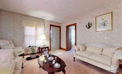 830 E Benton St, Aurora, IL 60505 photo 9