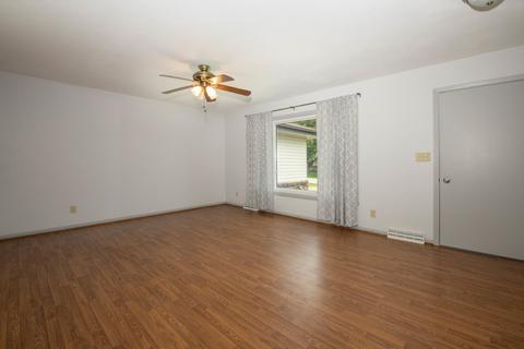 7287 Cornflower Rd, Cherry Valley, IL 61016 photo 4