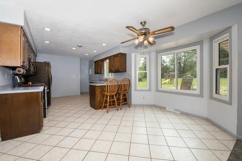 7287 Cornflower Rd, Cherry Valley, IL 61016 photo 10