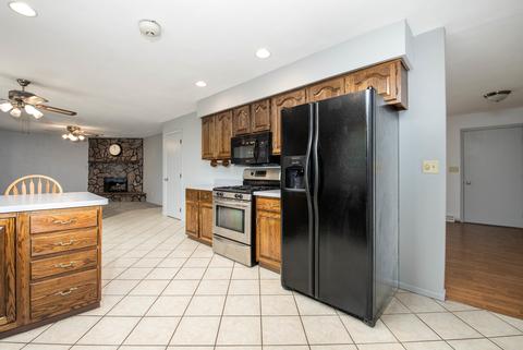 7287 Cornflower Rd, Cherry Valley, IL 61016 photo 9