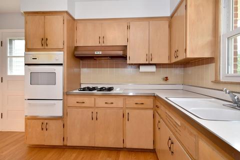 1171 Blackhawk Dr, Elgin, IL 60120 photo 7