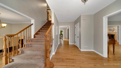 3550 Lakeview Dr, Algonquin, IL 60102 photo 5
