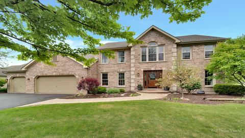 3550 Lakeview Dr, Algonquin, IL 60102 photo 1