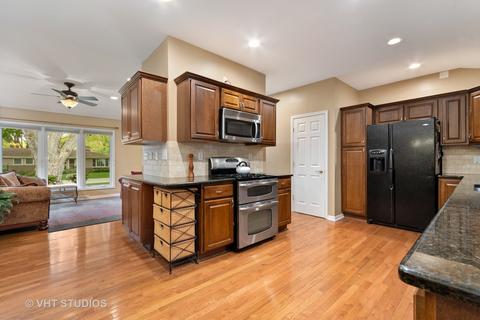 514 Maple Ln, Geneva, IL 60134 photo 7