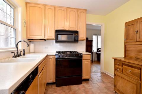 134 E Crescent Ave, Elmhurst, IL 60126 photo 15