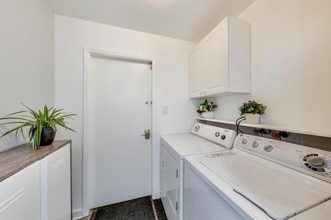 210 Astor Pl, Northbrook, IL 60062 photo 17