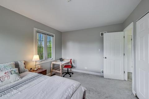 210 Astor Pl, Northbrook, IL 60062 photo 29