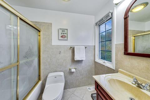 210 Astor Pl, Northbrook, IL 60062 photo 25