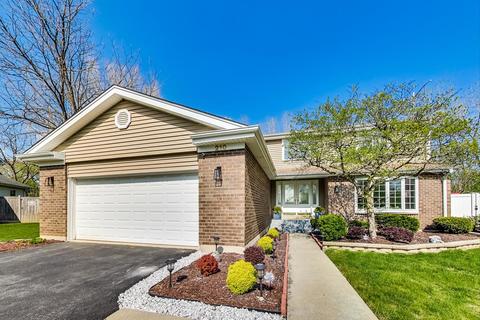210 Astor Pl, Northbrook, IL 60062 photo 1