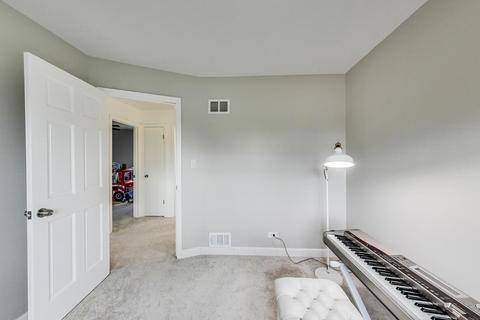 210 Astor Pl, Northbrook, IL 60062 photo 31