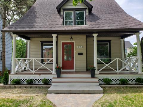 224 W Illinois St, Wheaton, IL 60187 photo 1