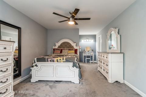 2975 Diane Dr, Aurora, IL 60504 photo 9