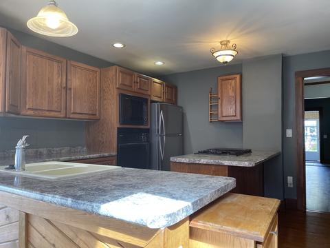 439 2nd Ave, Ottawa, IL 61350 photo 5