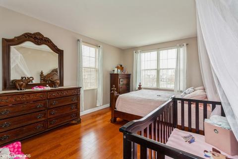 975 Symphony Dr, Aurora, IL 60504 photo 7