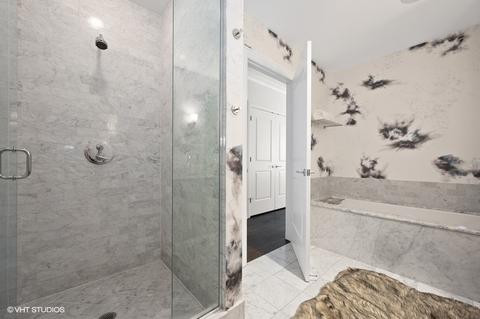 10 E Delaware Pl #10A, Chicago, IL 60611 photo 16