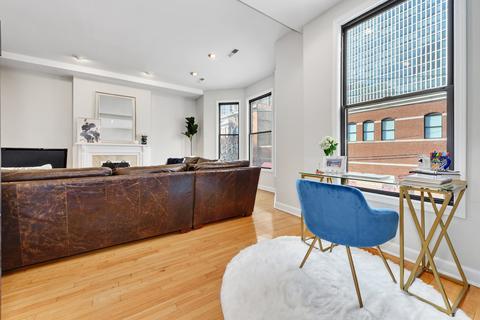 15 E Division St #2W, Chicago, IL 60610 photo 5